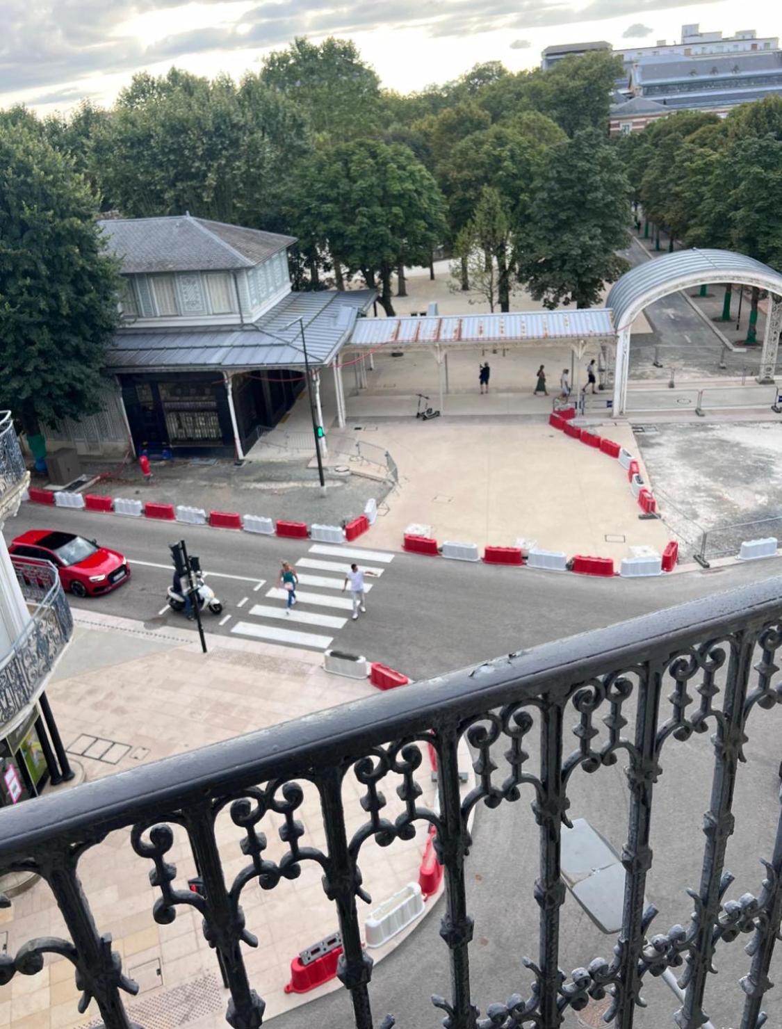 Le Splendid - Hypercentre - Proche Opera & Parcs - Thermes Виши Экстерьер фото